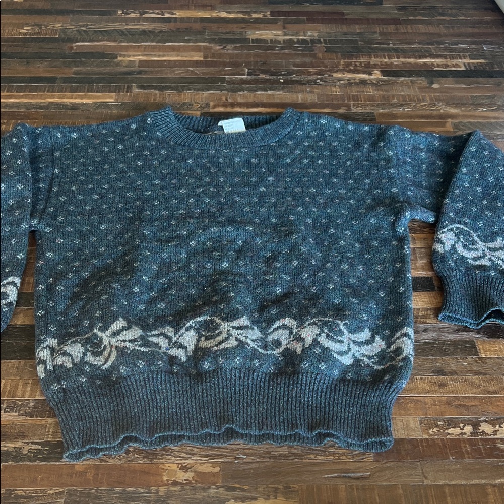 Vintage Cozy Blue and Gray Knit Sweater